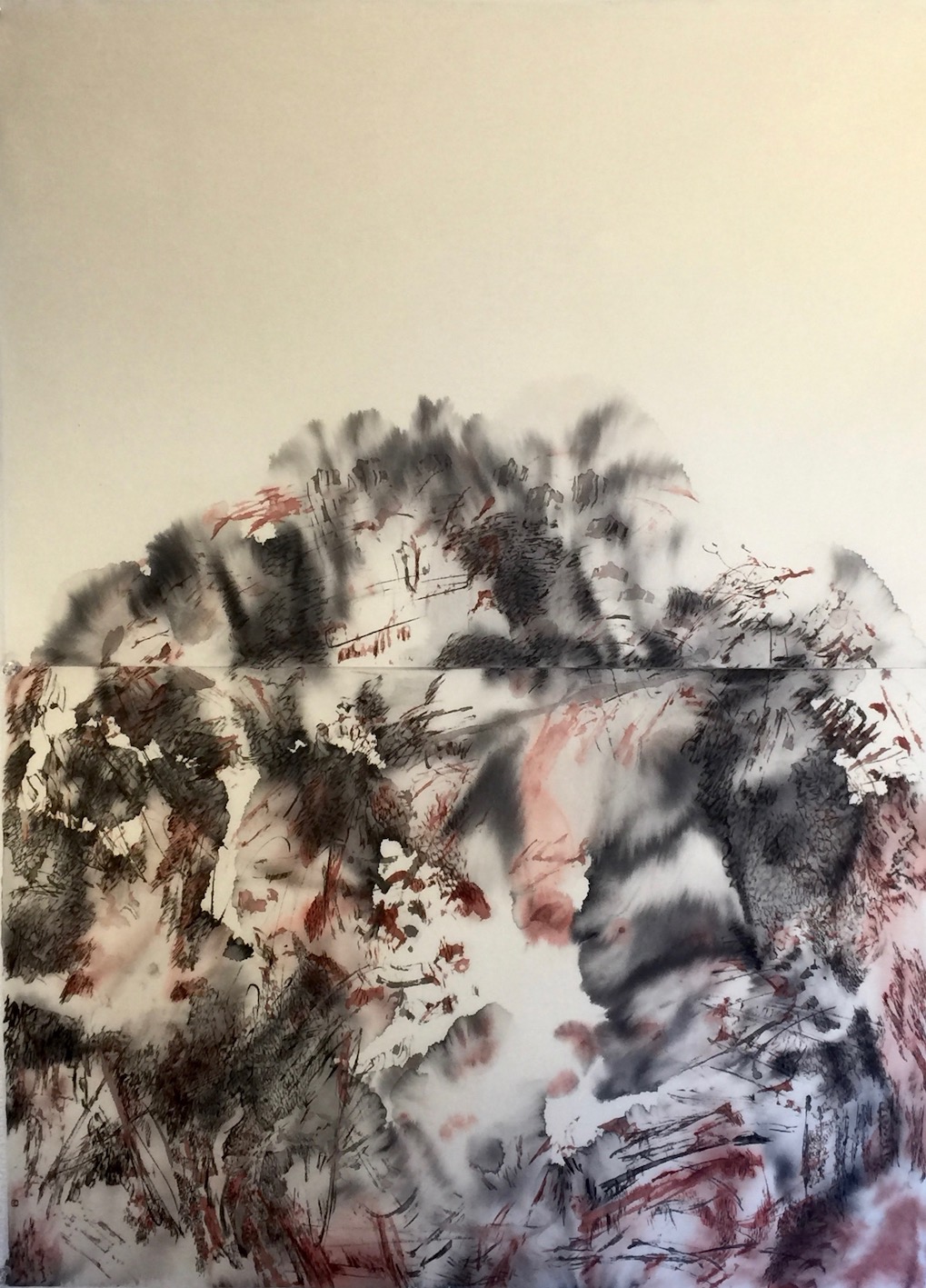 Air through Fire 火を抜ける風 100 X 73 cm Sumi ink and red iron oxide, 墨、ベンガラ　2018